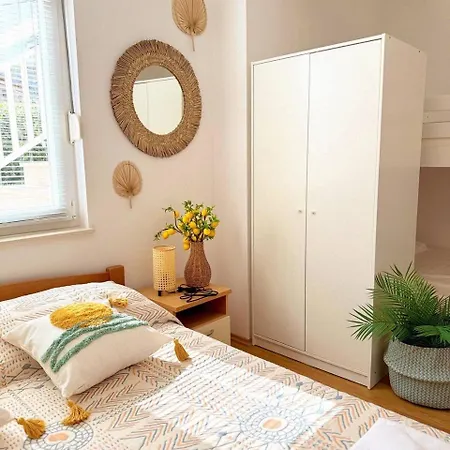 Apartment In Seget Trogir