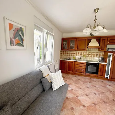 In Seget Апартаменты