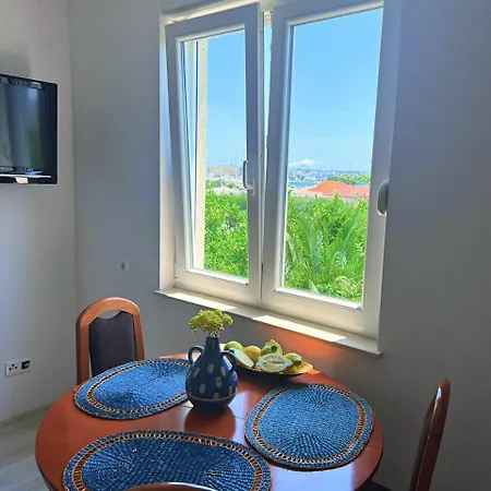 Апартаменты In Seget *