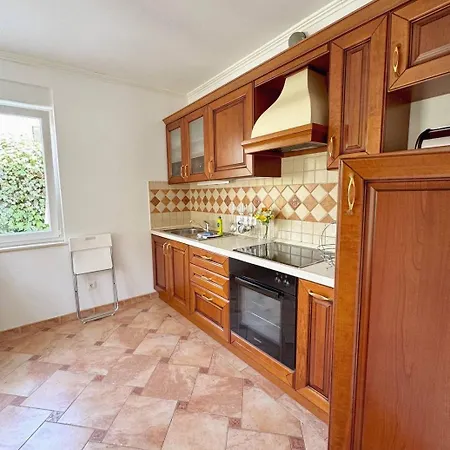 Apartamento In Seget Trogir